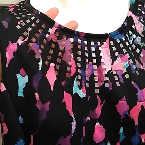 Apt 9 Multicolor Cut Out Detail Sleeveless Dress. Size Large. - Picture 3 of 10